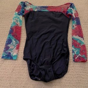 Elevé leotard size medium